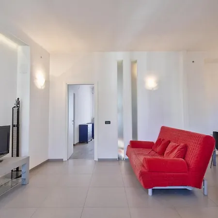 San Donato Balcony Flat Apartment *